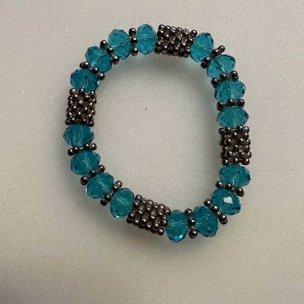 Turquoise Crystal Beaded Bracelet